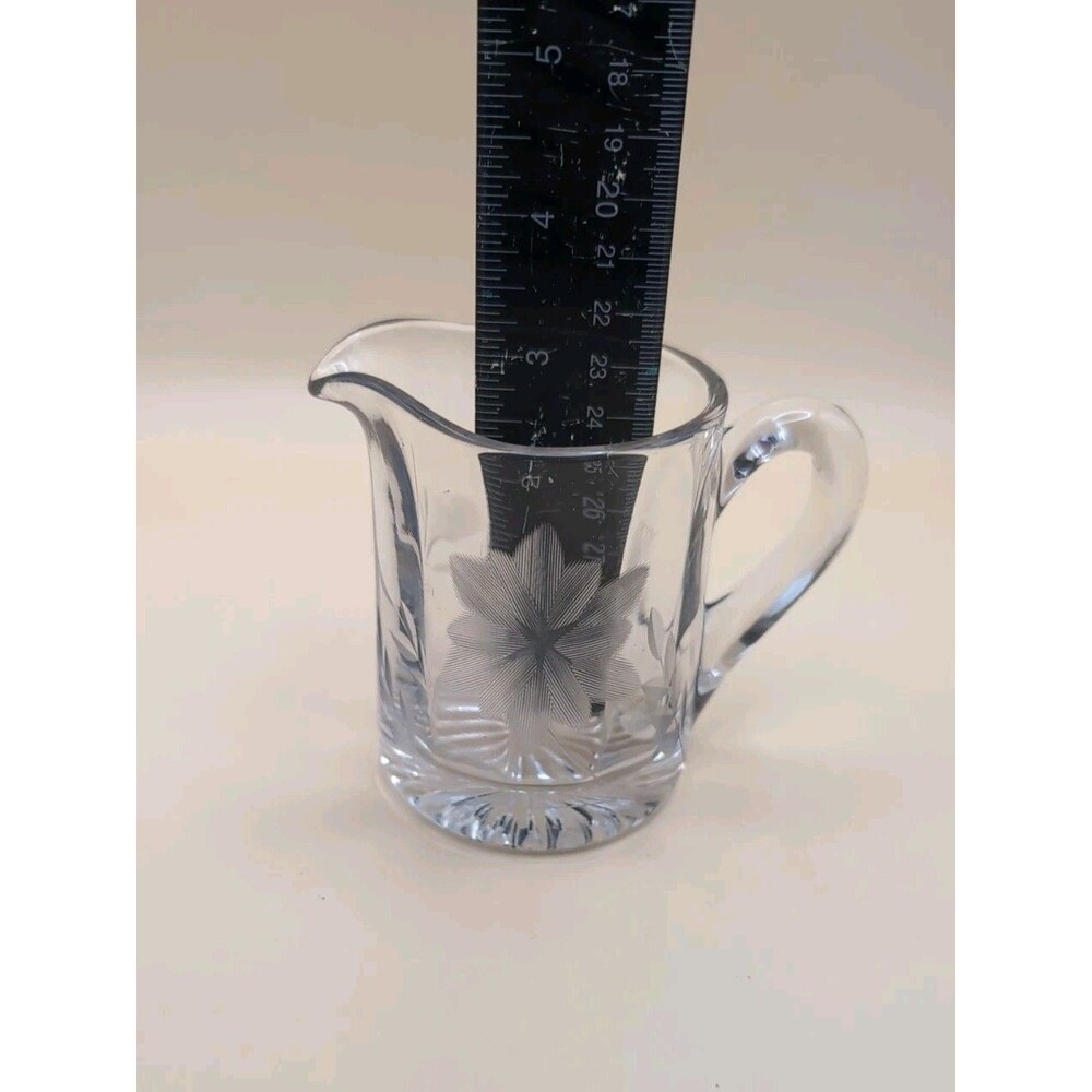 Etched Glass Creamer Pour with Flower & Leaves Clear Small Vintage Dish - Picture 6 of 6